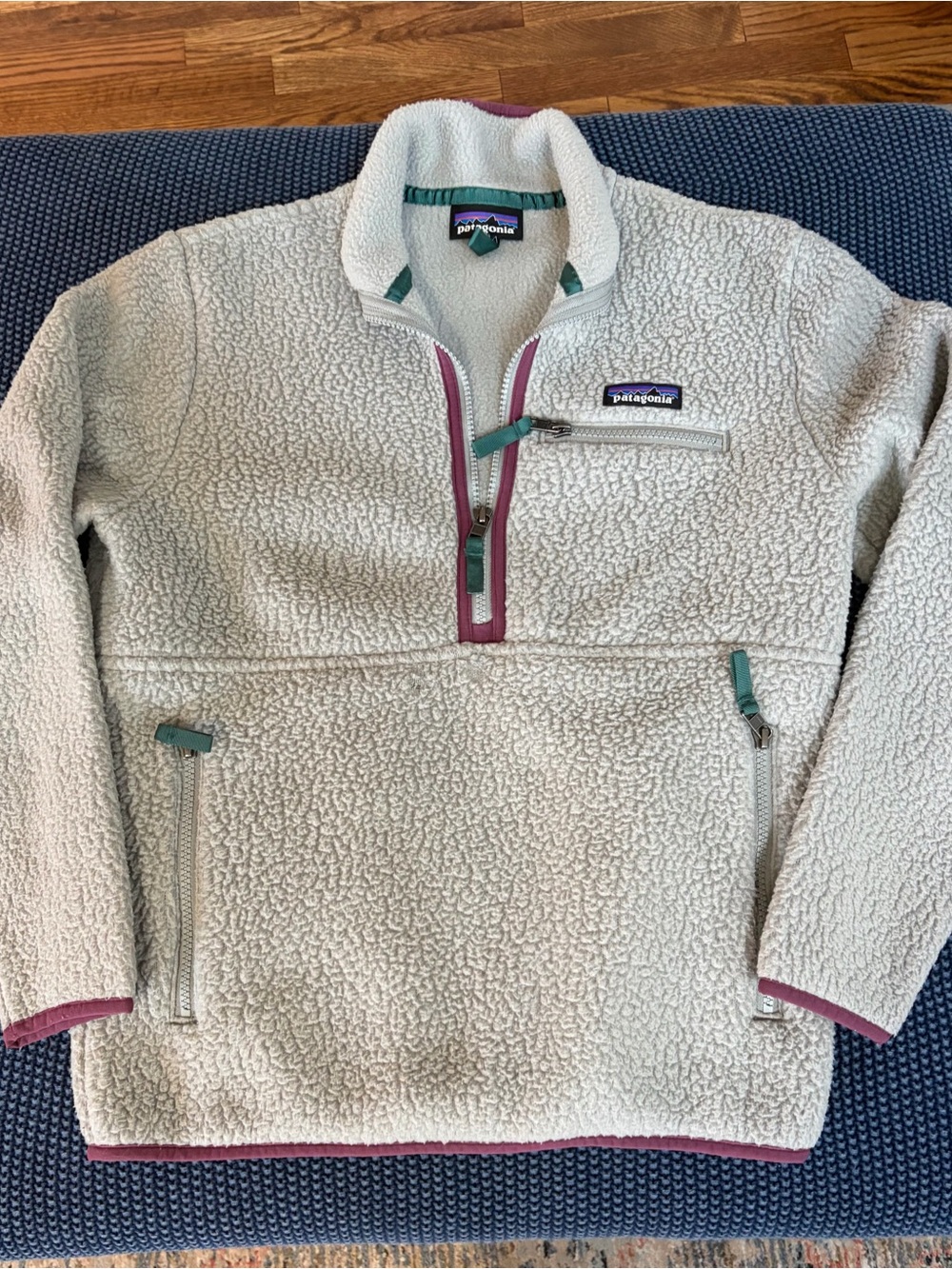 Patagonia Retro Pile Marsupial 1/4 zip Fleece Pullover adult XS grey and Maroon